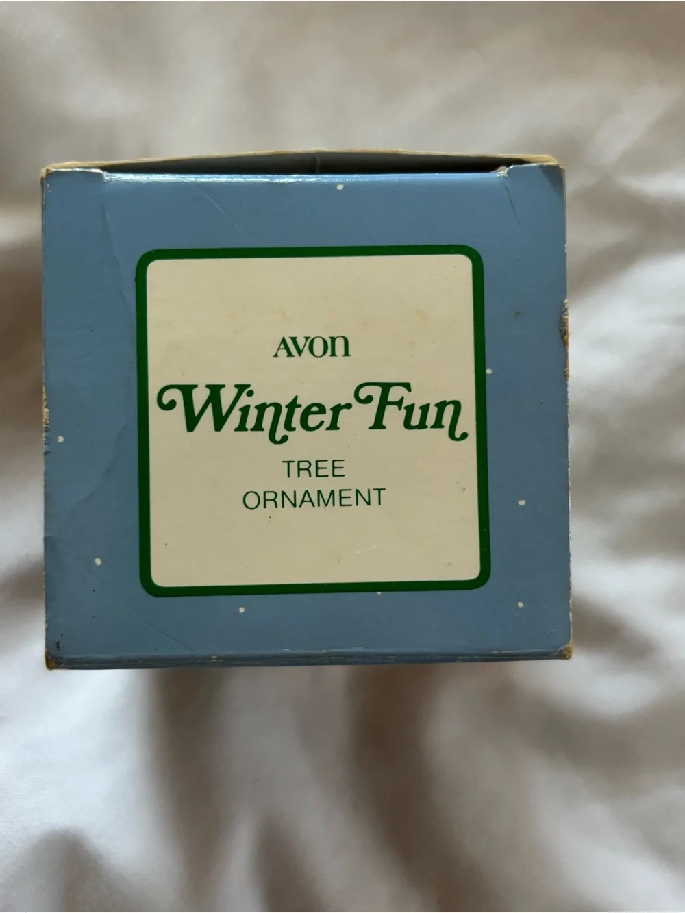 Avon White “Winter Fun”Igloo Ornament with Green Tree and Two Children